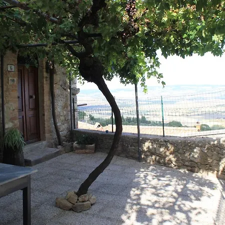Holiday home La Casina Di Nonna Lola *